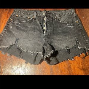 Denim Forum booty shorts size 31